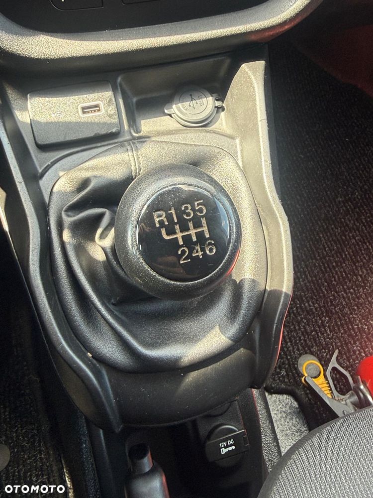 Fiat DOBLO - 24