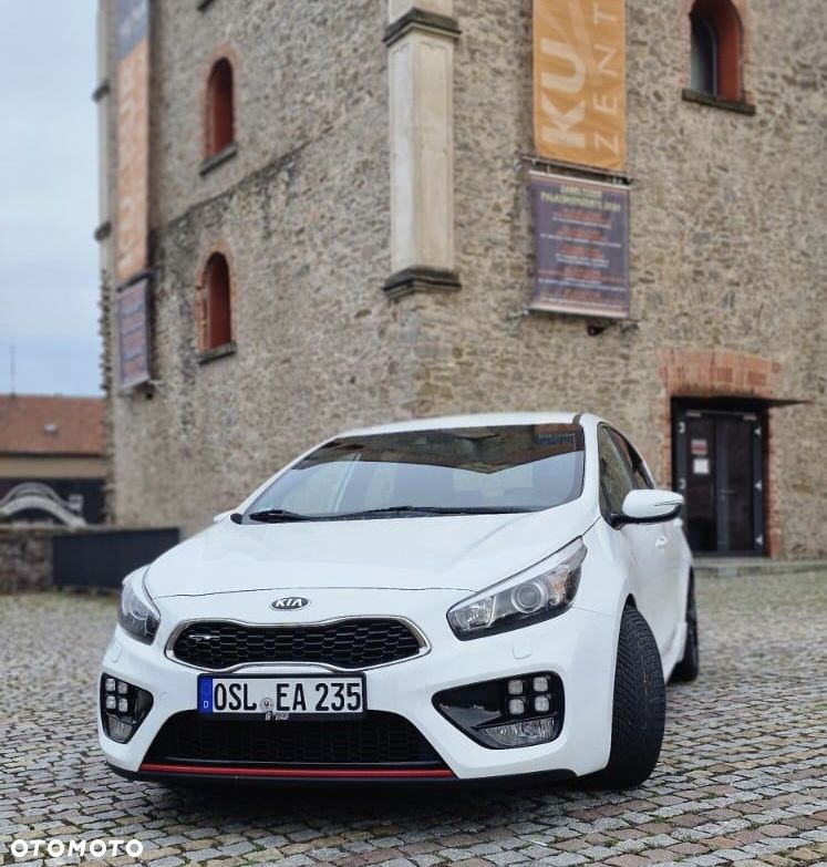 Kia Ceed 1.6 T-GDI GT - 1