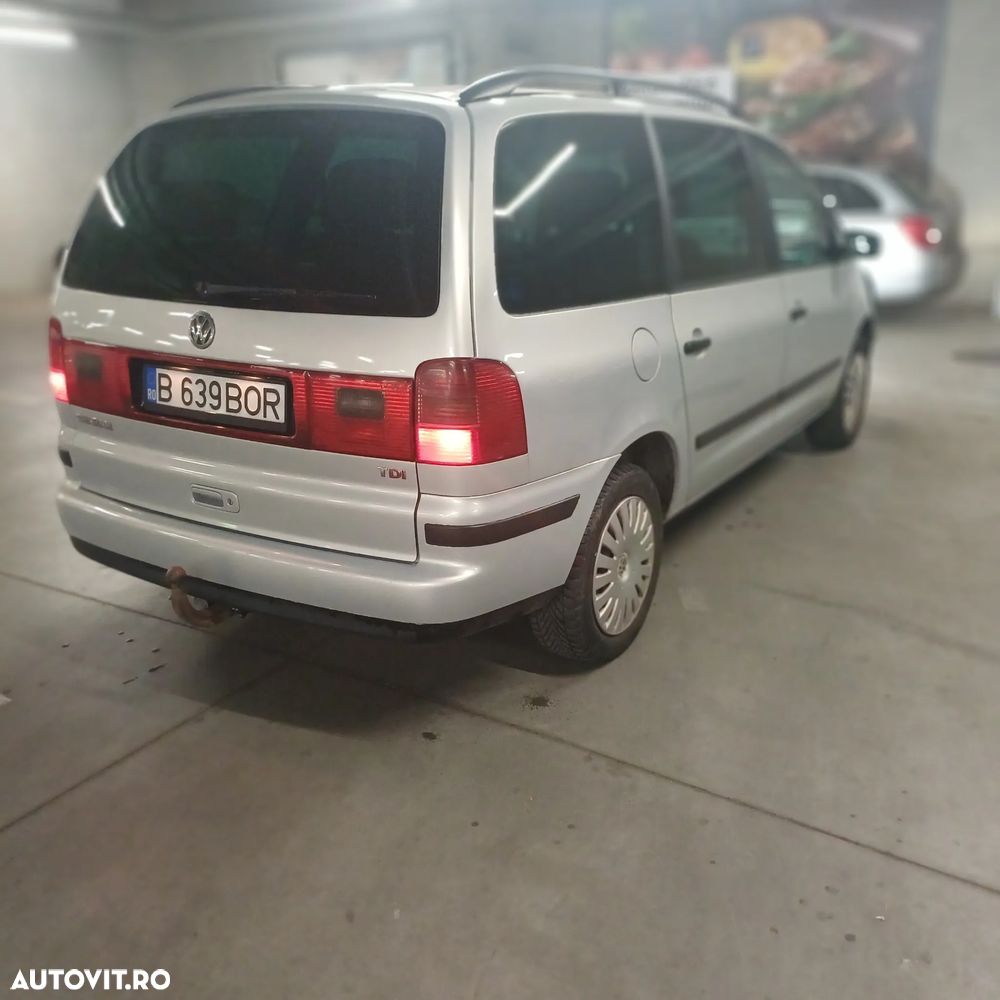 Volkswagen Sharan - 1