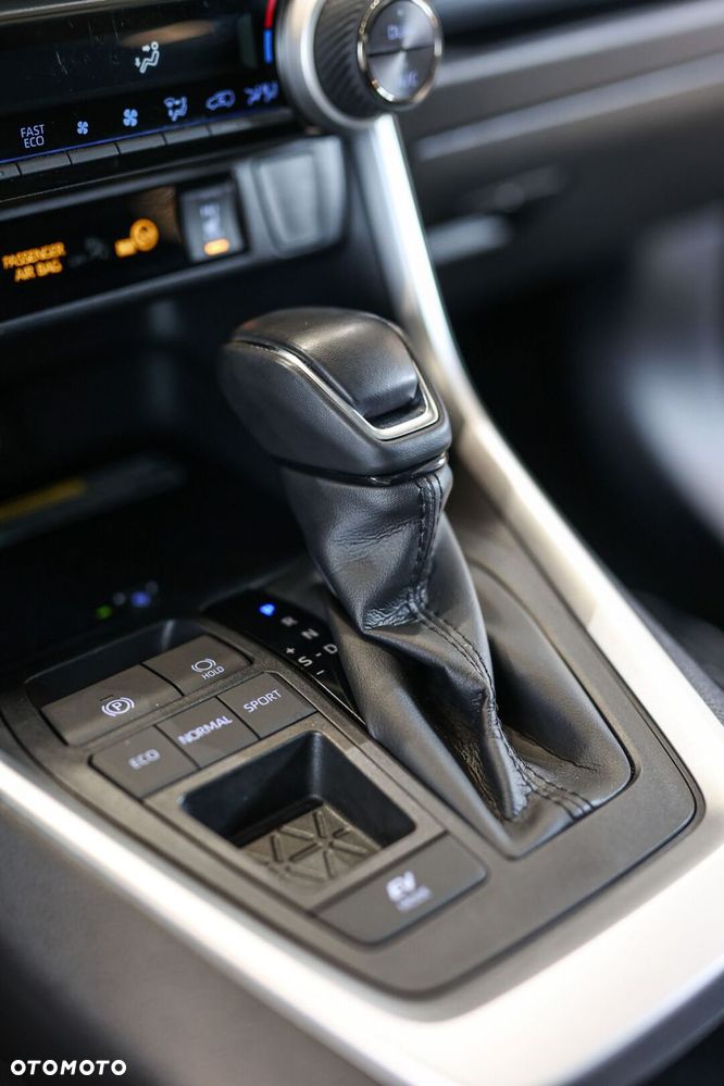 Toyota RAV4 2.5 Hybrid Comfort 4x2 - 37