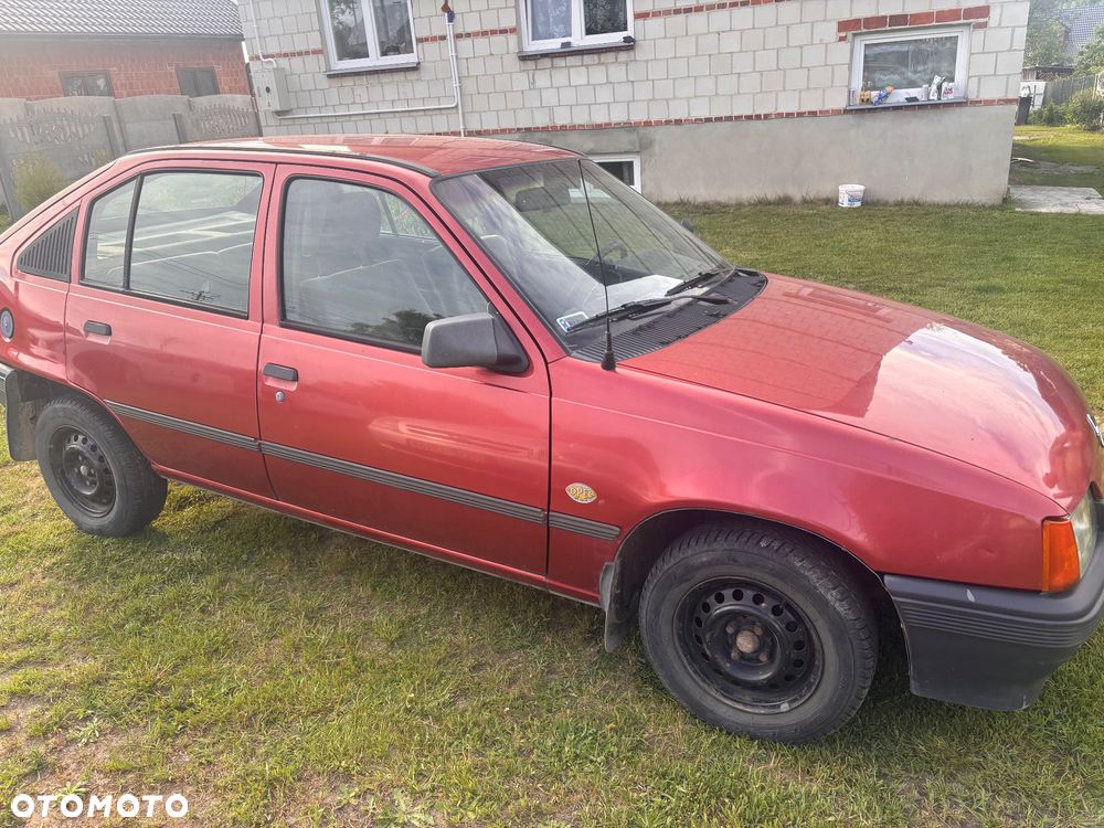 Opel Kadett 1.6 GL - 3
