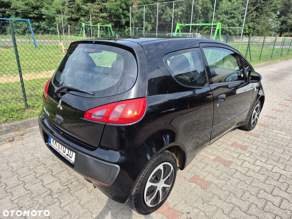 Mitsubishi Colt - 5