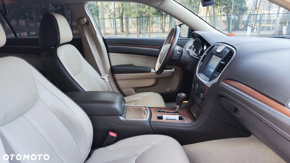 Lancia Thema 3.0 V6 CRD 24V Automatik Executive - 6