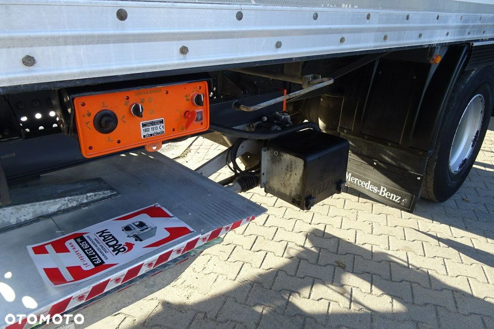 Mercedes-Benz Antos 1827 Euro 6 tylko 228tys.km ! ks. serwisowa kontener - 3