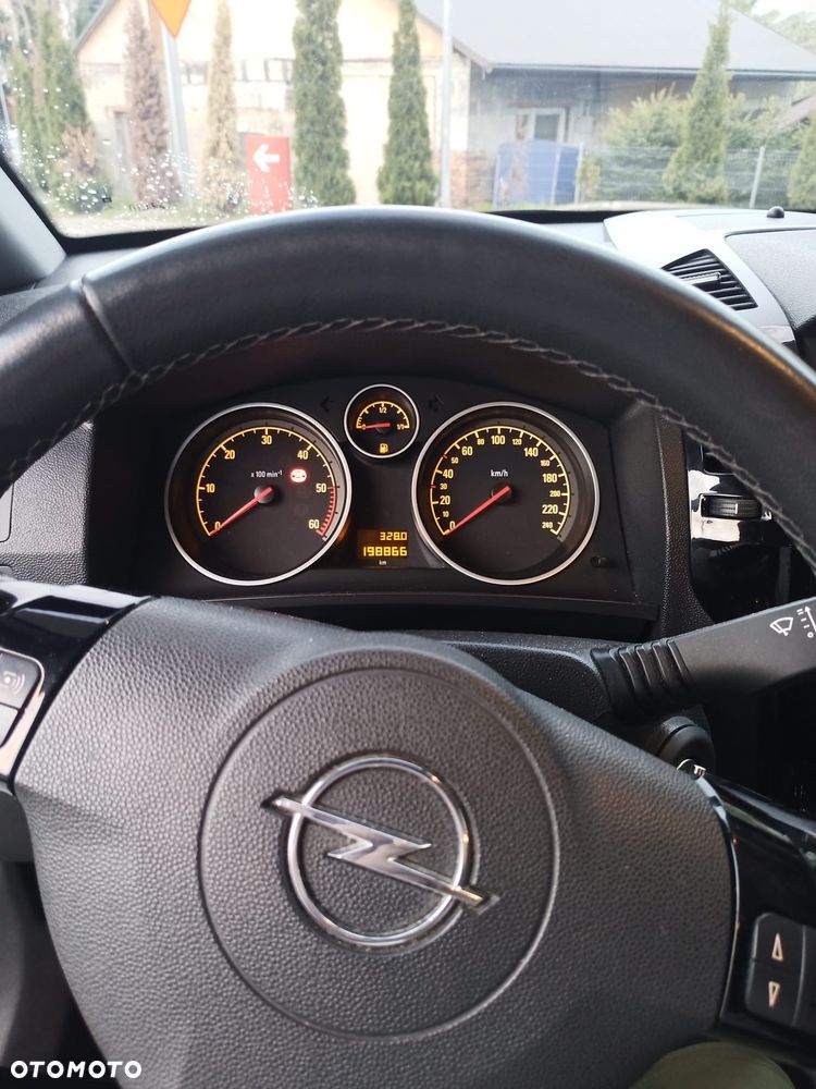 Opel Zafira - 5