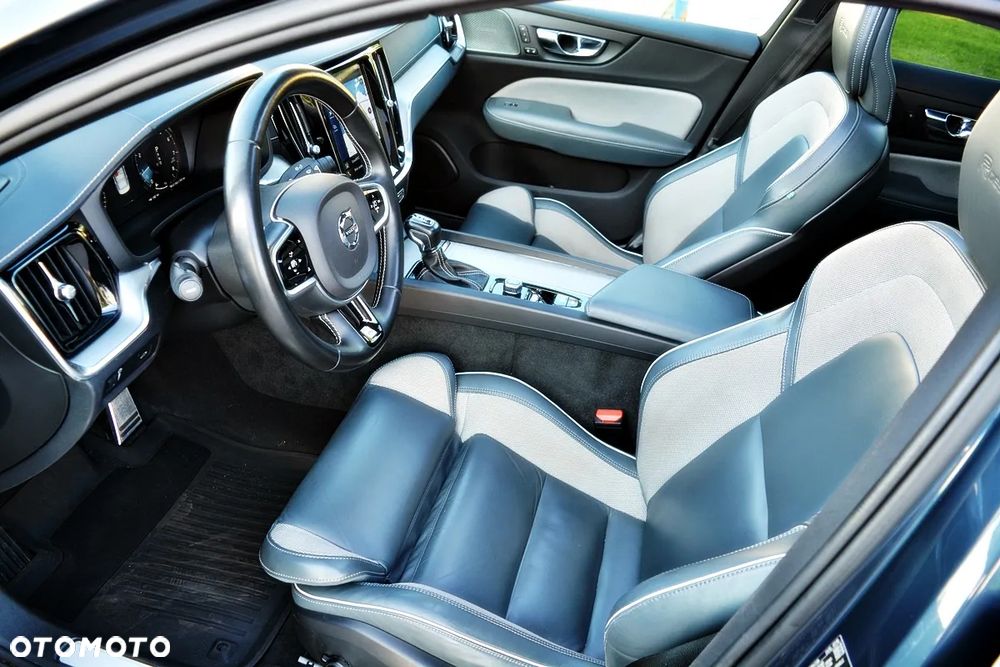 Volvo S60 T6 AWD Geartronic RDesign - 13