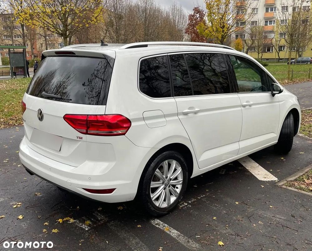 Volkswagen Touran 1.4 TSI BMT Highline - 2