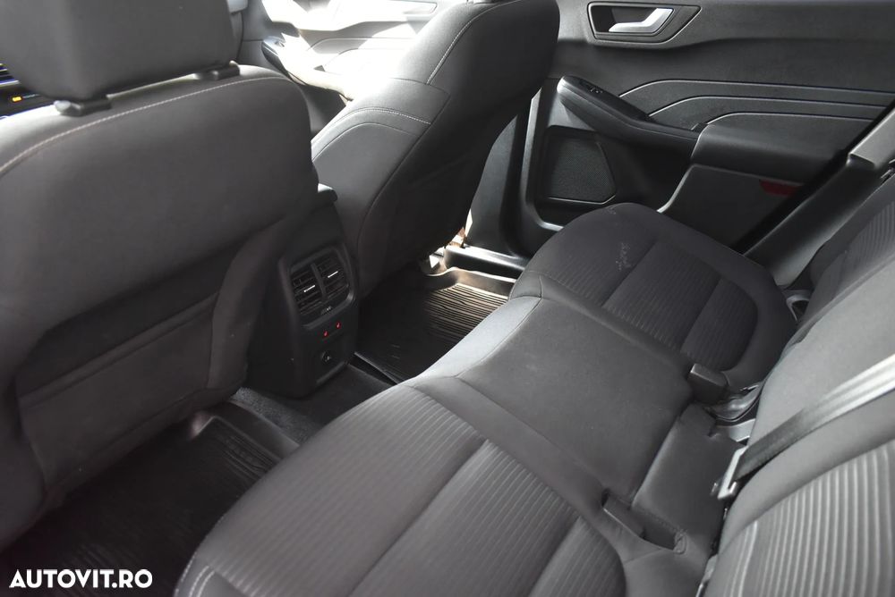 Ford Kuga 2.5 Duratec FWD FHEV Titanium - 23
