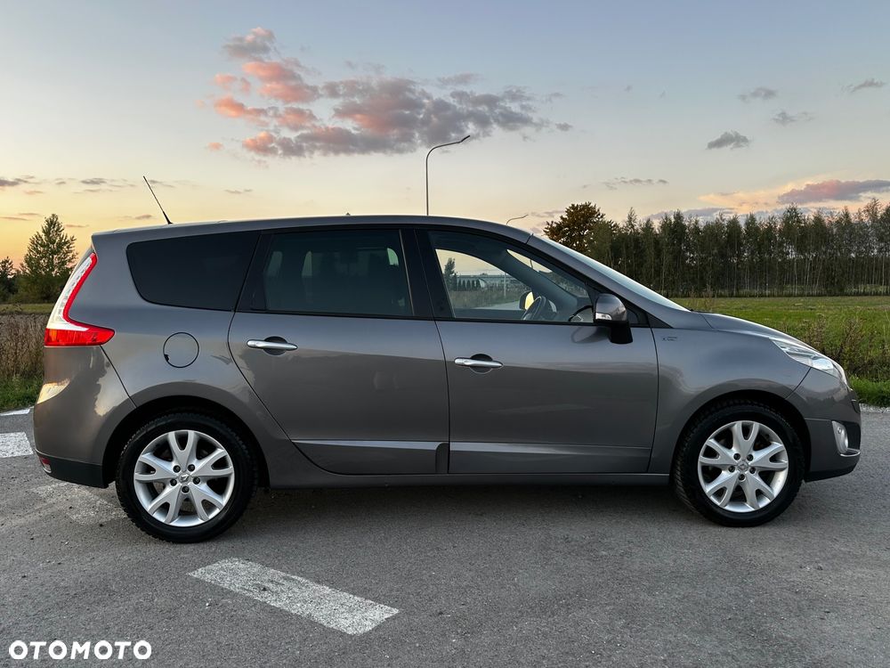 Renault Grand Scenic 2.0 16V 140 CVT Luxe - 5