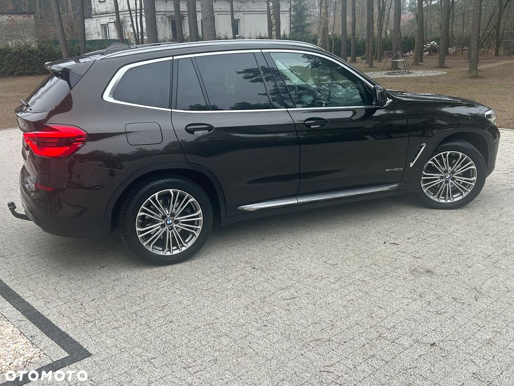 BMW X3 xDrive20d Luxury Line sport - 7
