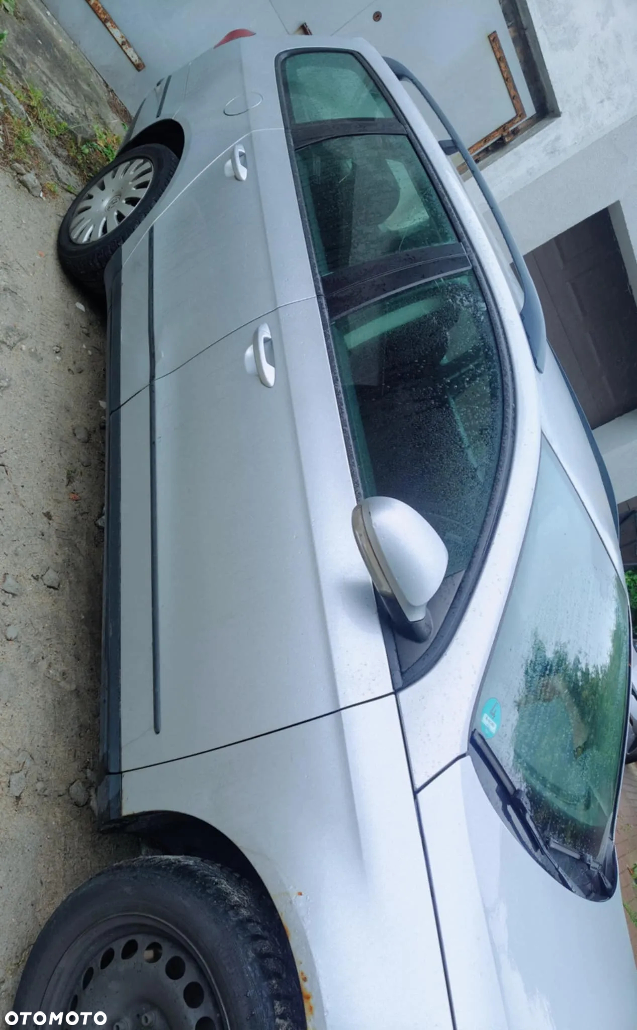 Volkswagen Passat - 3