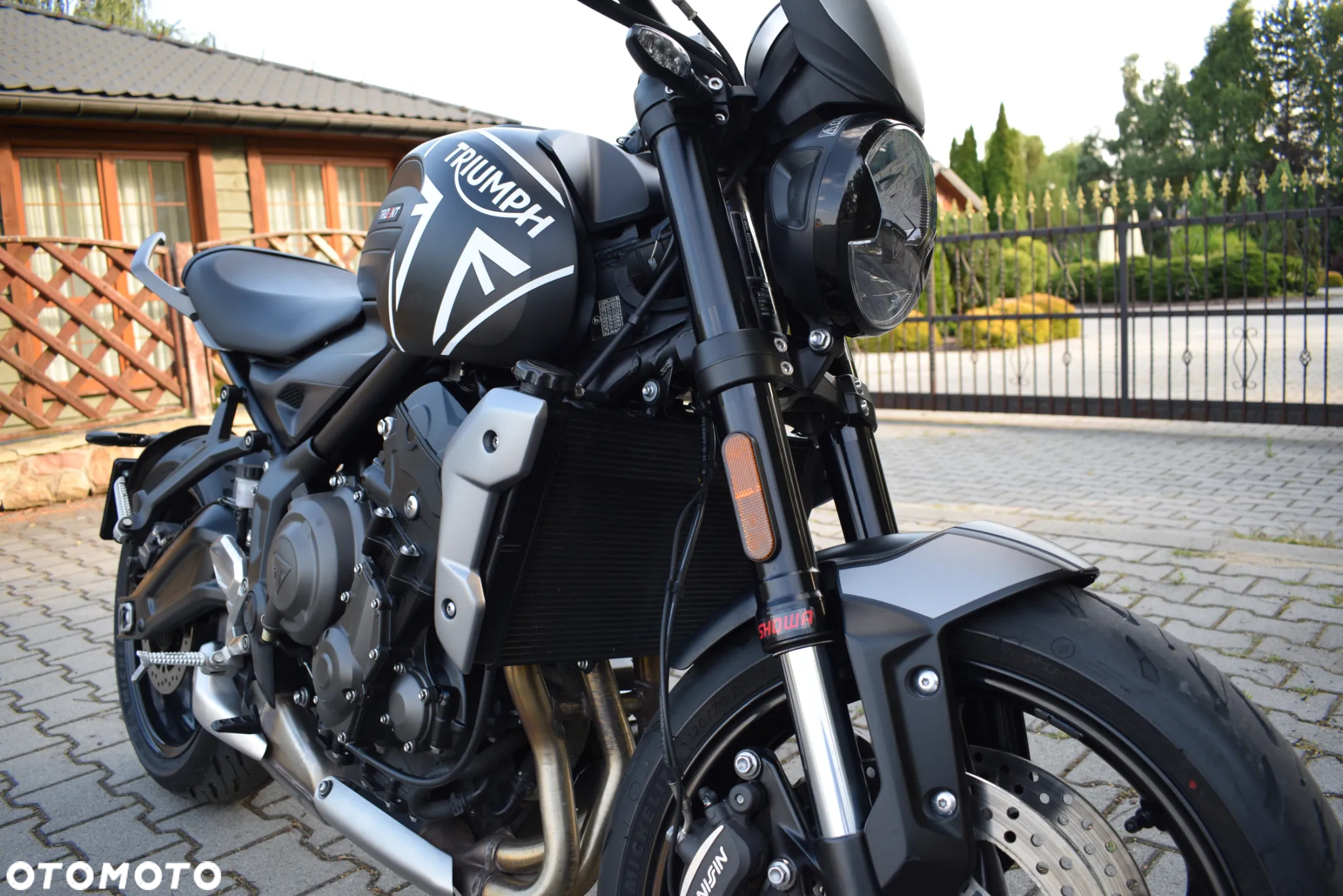 Triumph Trident - 29