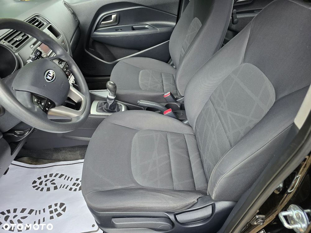 Kia Rio 1.4 Edition 7 - 15
