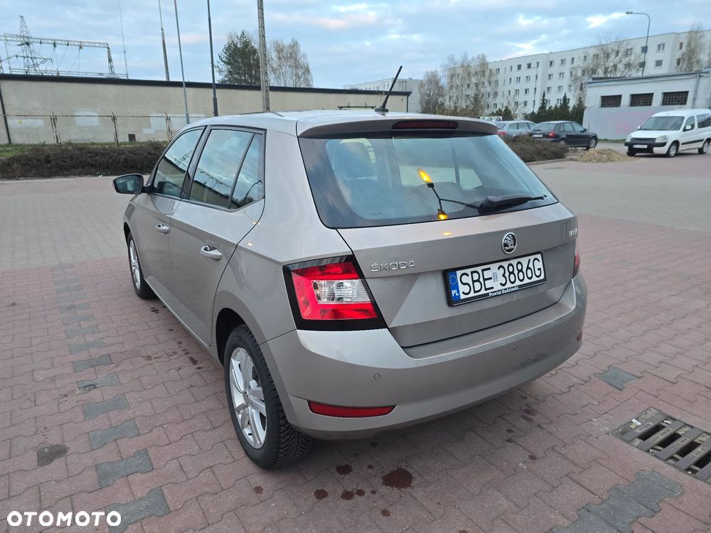 Skoda Fabia 1.0 Ambition - 8