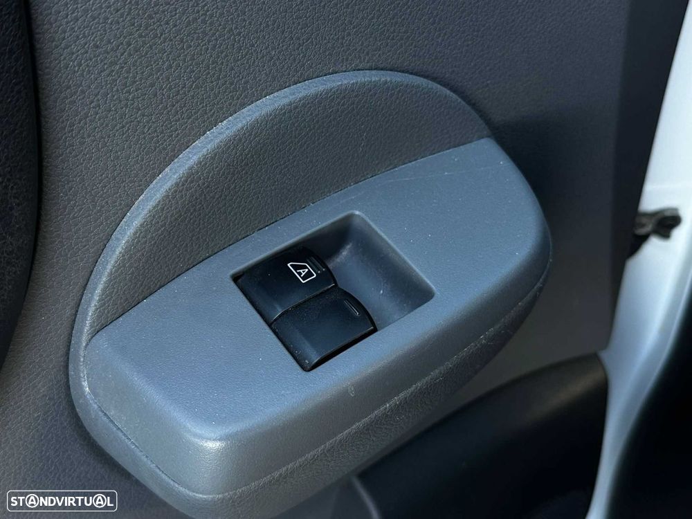 Nissan e-NV200 Combi Outro - 12