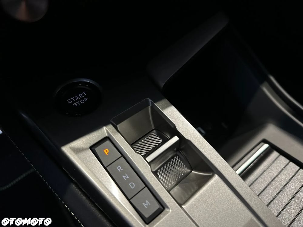 Peugeot 308 1.6 Hybrid PHEV GT E-DCS7 - 17