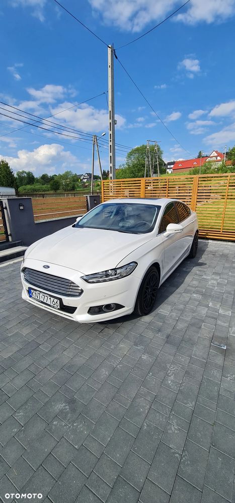 Ford Fusion - 2