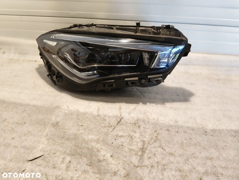 Mercedes-Benz CLA W118 MULTIBEAM PRZÓD STRONA PRAWA A1189067001 - 1