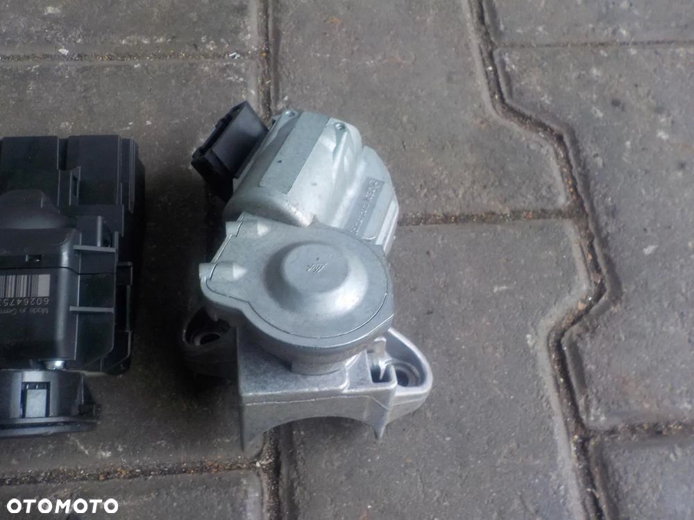 VW CRAFTER STACYJKA KLUCZ WKŁADKA 2E0905843A - 3