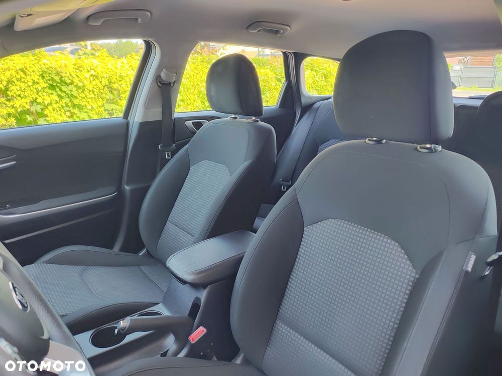 Kia Ceed 1.4 S - 11