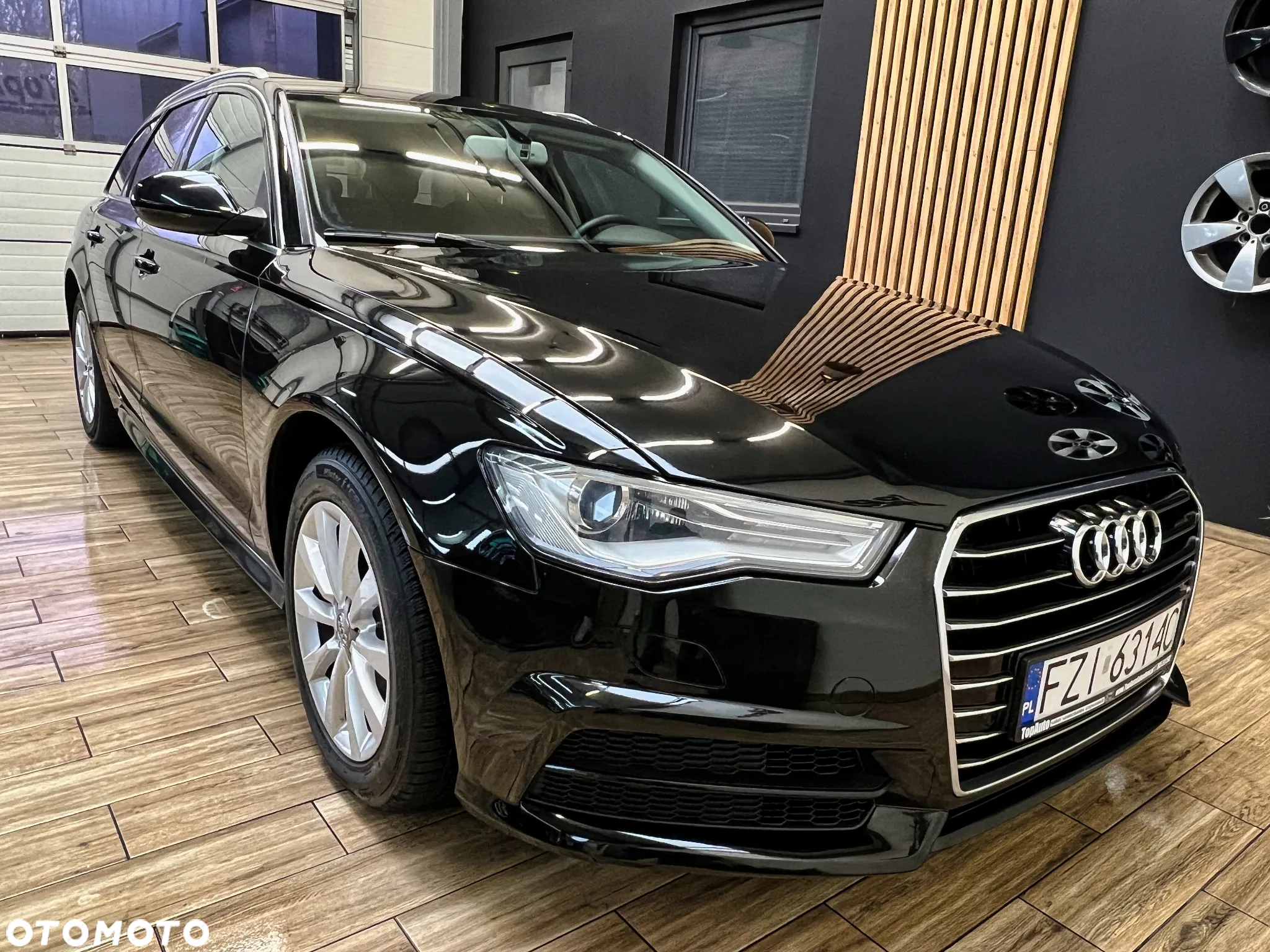 Audi A6 - 6