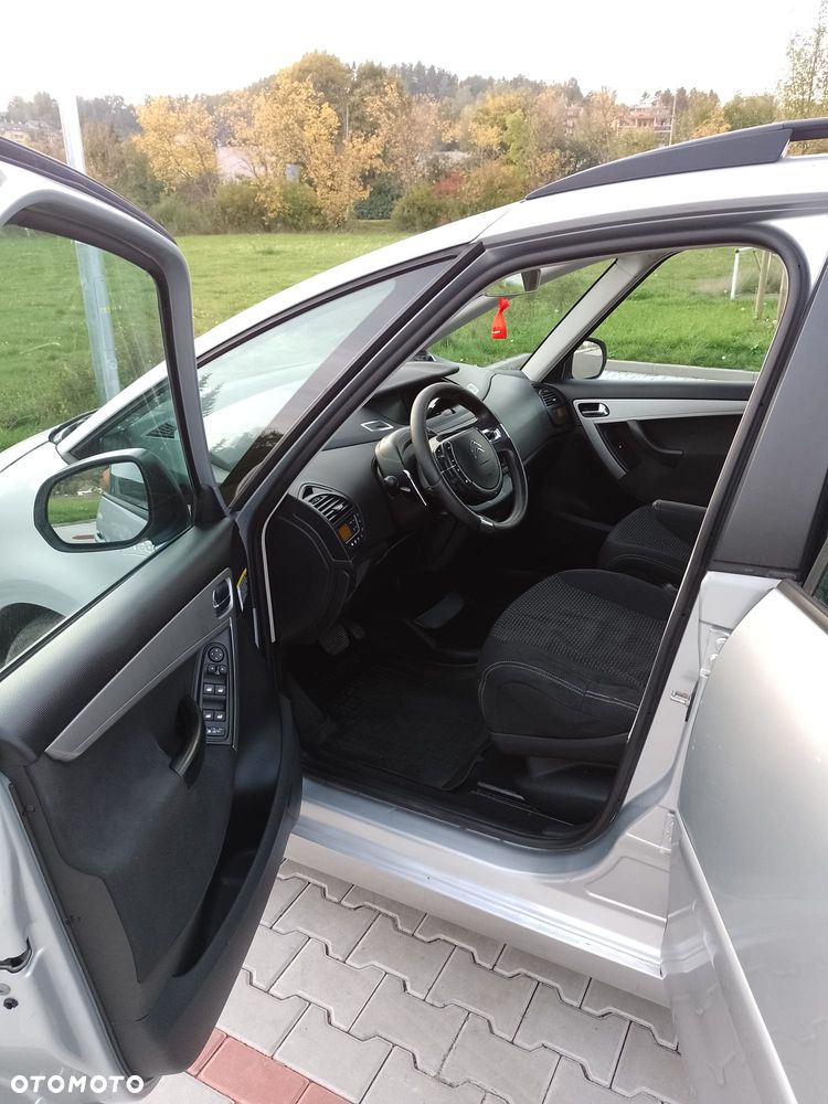 Citroën C4 Grand Picasso - 12