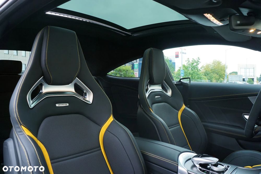 Mercedes-Benz Klasa C 63 S AMG 9G-TRONIC - 21