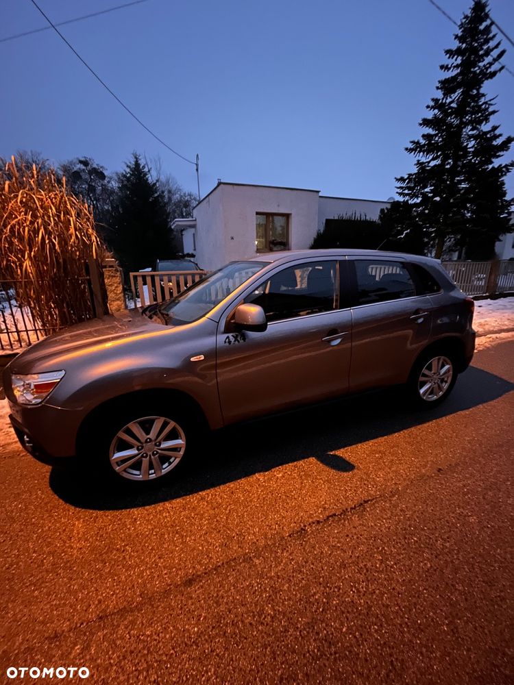 Mitsubishi ASX 1.8 DI-D 4WD Invite - 2