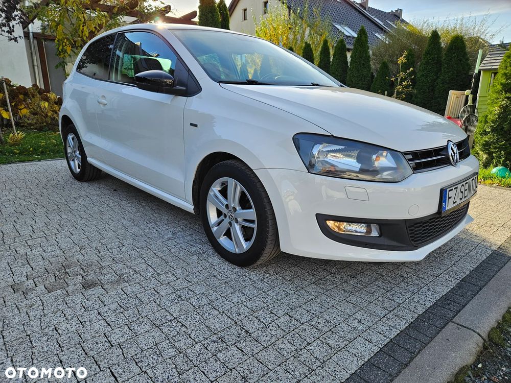 Volkswagen Polo 1.2 TSI Blue Motion Technology MATCH - 4