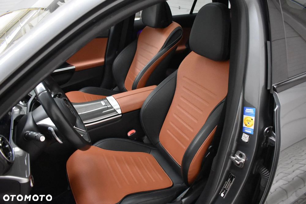 Mercedes-Benz Klasa C 200 d 9G-TRONIC AMG Line - 19