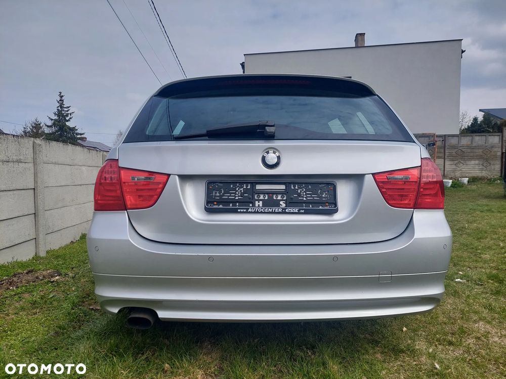 BMW Seria 3 318d DPF Edition Lifestyle - 5