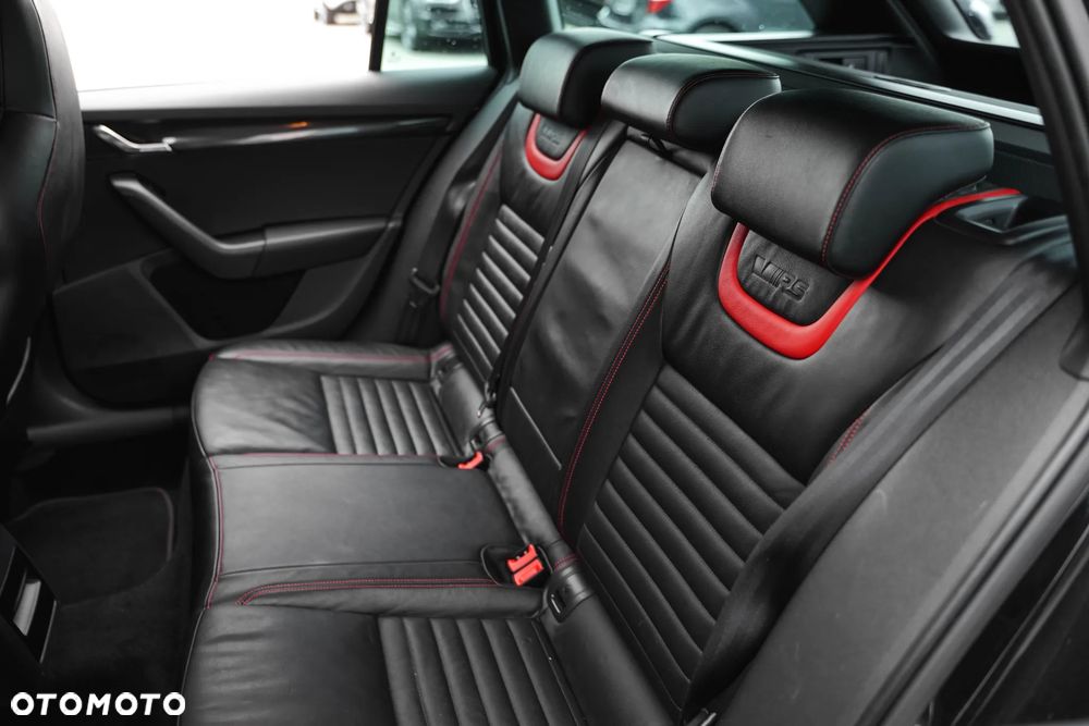 Skoda Octavia 2.0 TDI RS - 17
