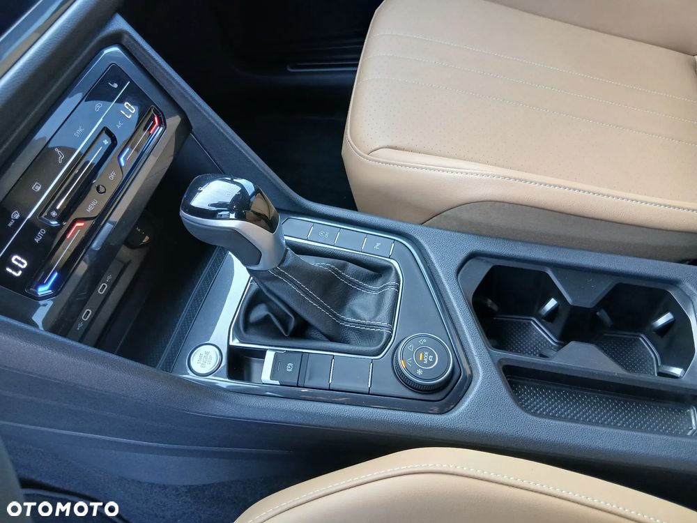 Volkswagen Tiguan - 30