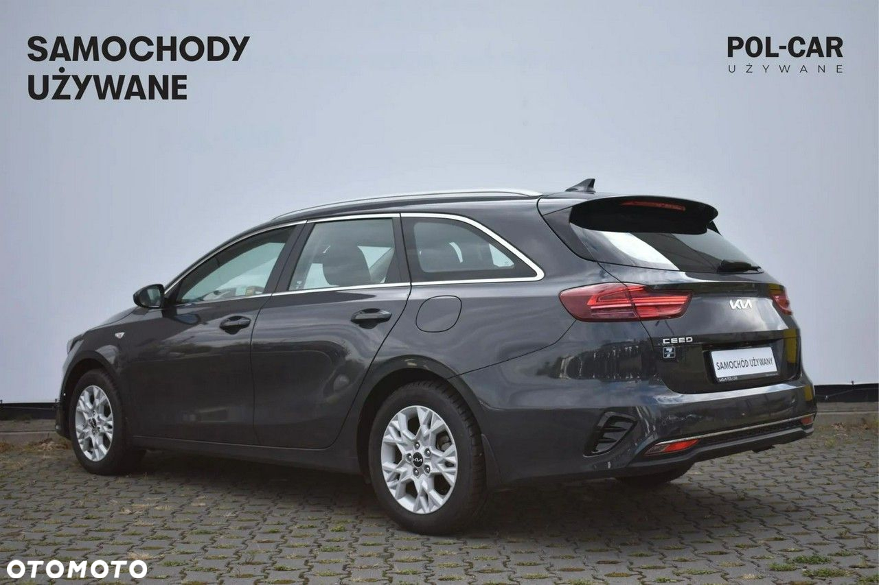 Kia Ceed 1.5 T-GDI M - 10