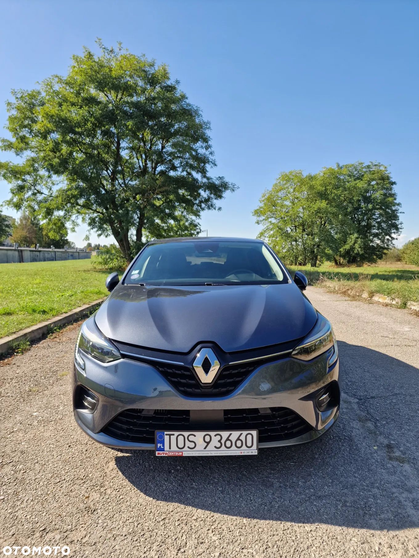 Renault Clio 1.0 TCe Intens - 1