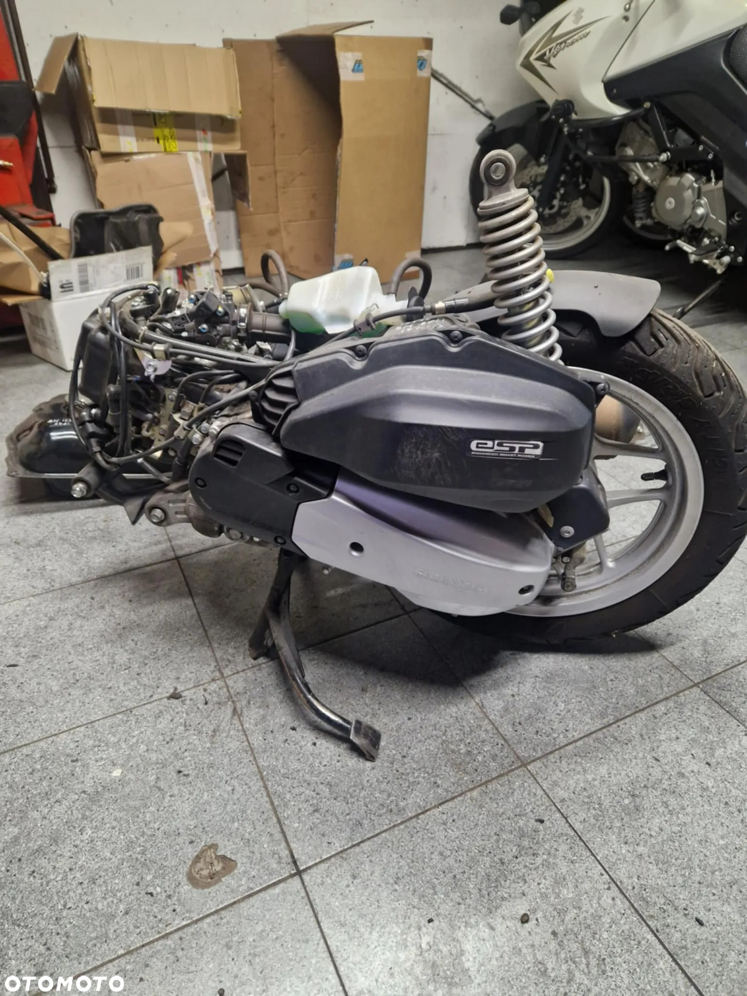 Silnik plastiki koła osprzęt Honda SH125 - 38