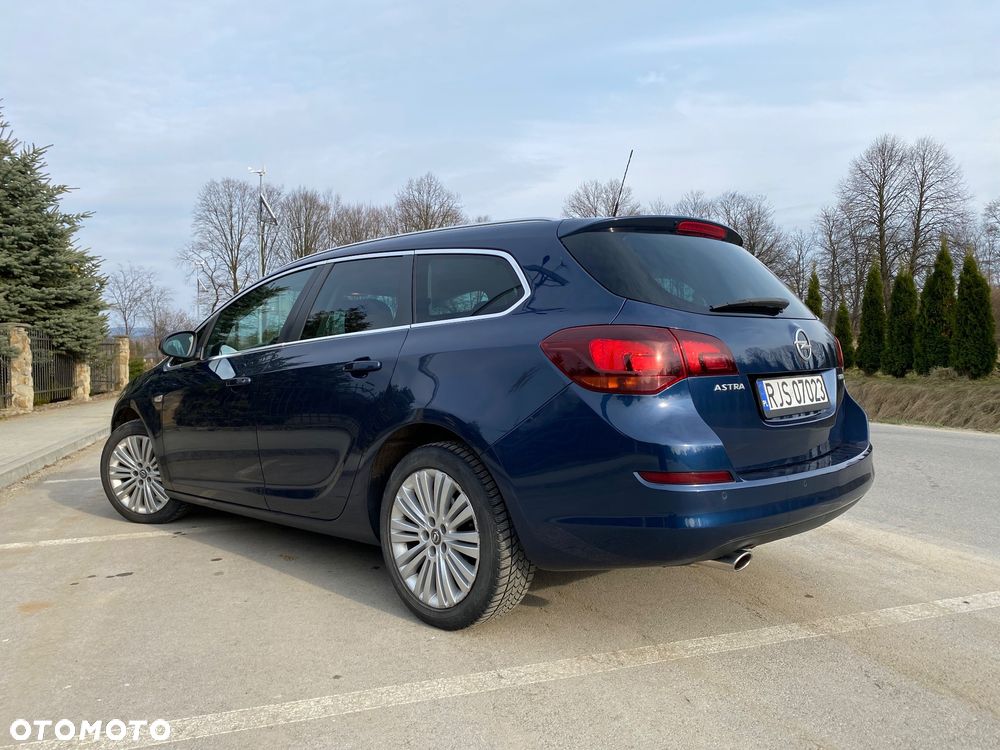 Opel Astra 1.4 T Cosmo - 5