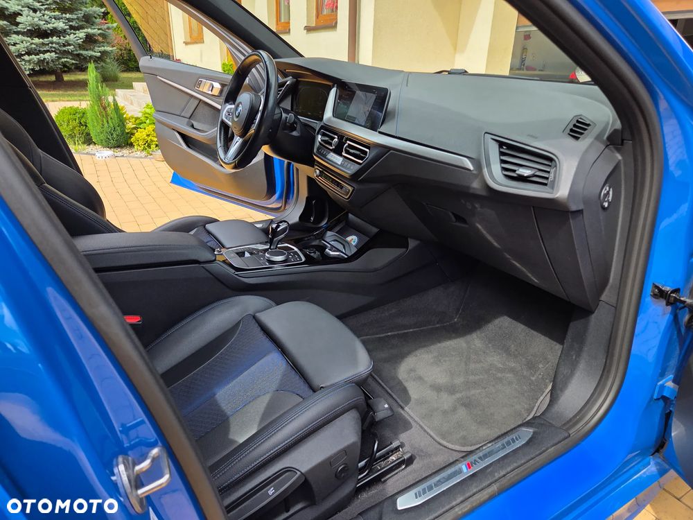 BMW Seria 1 118i M Sport - 10