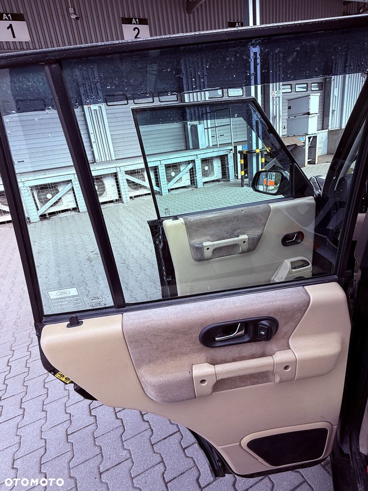 Land Rover Discovery - 7