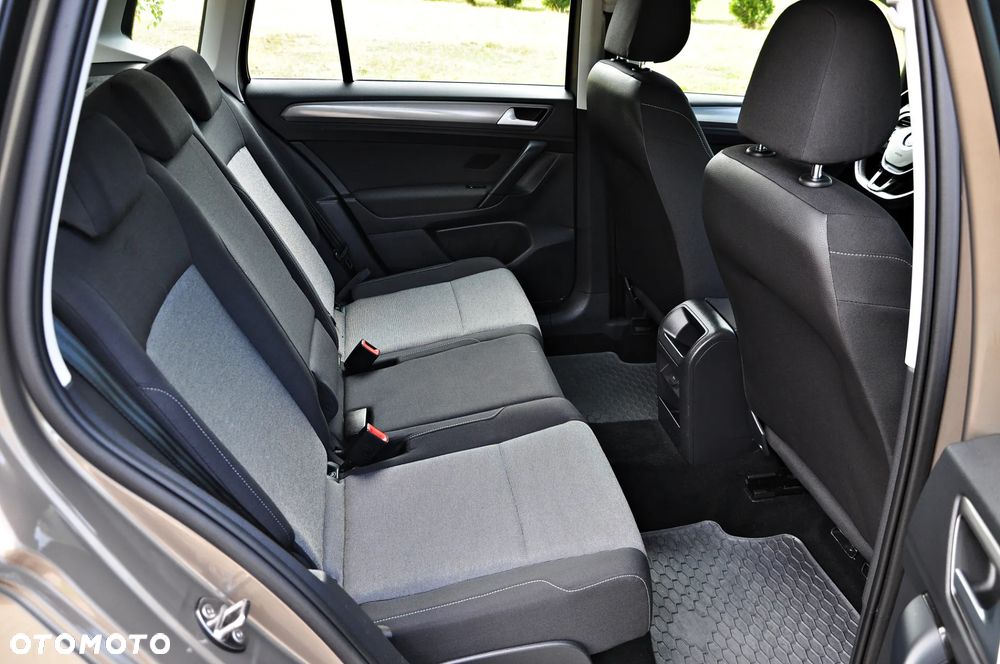 Volkswagen Golf Sportsvan SV 1.2 TSI BMT Comfortline - 24