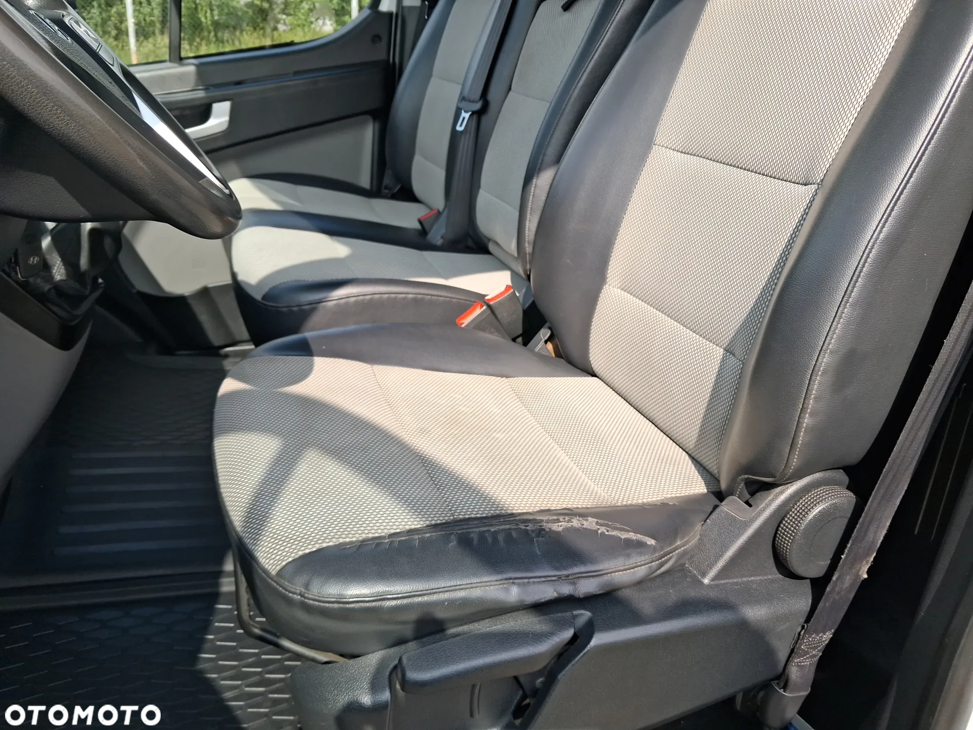 Hyundai H350 - 11