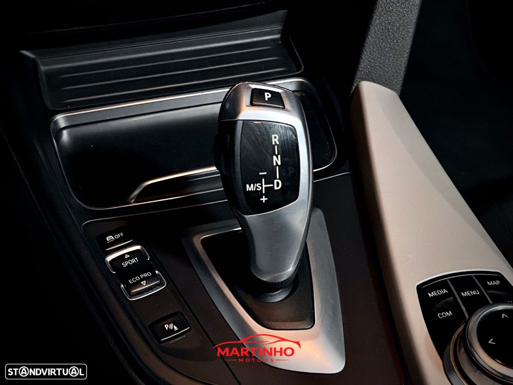 BMW 320 d Advantage Auto - 26