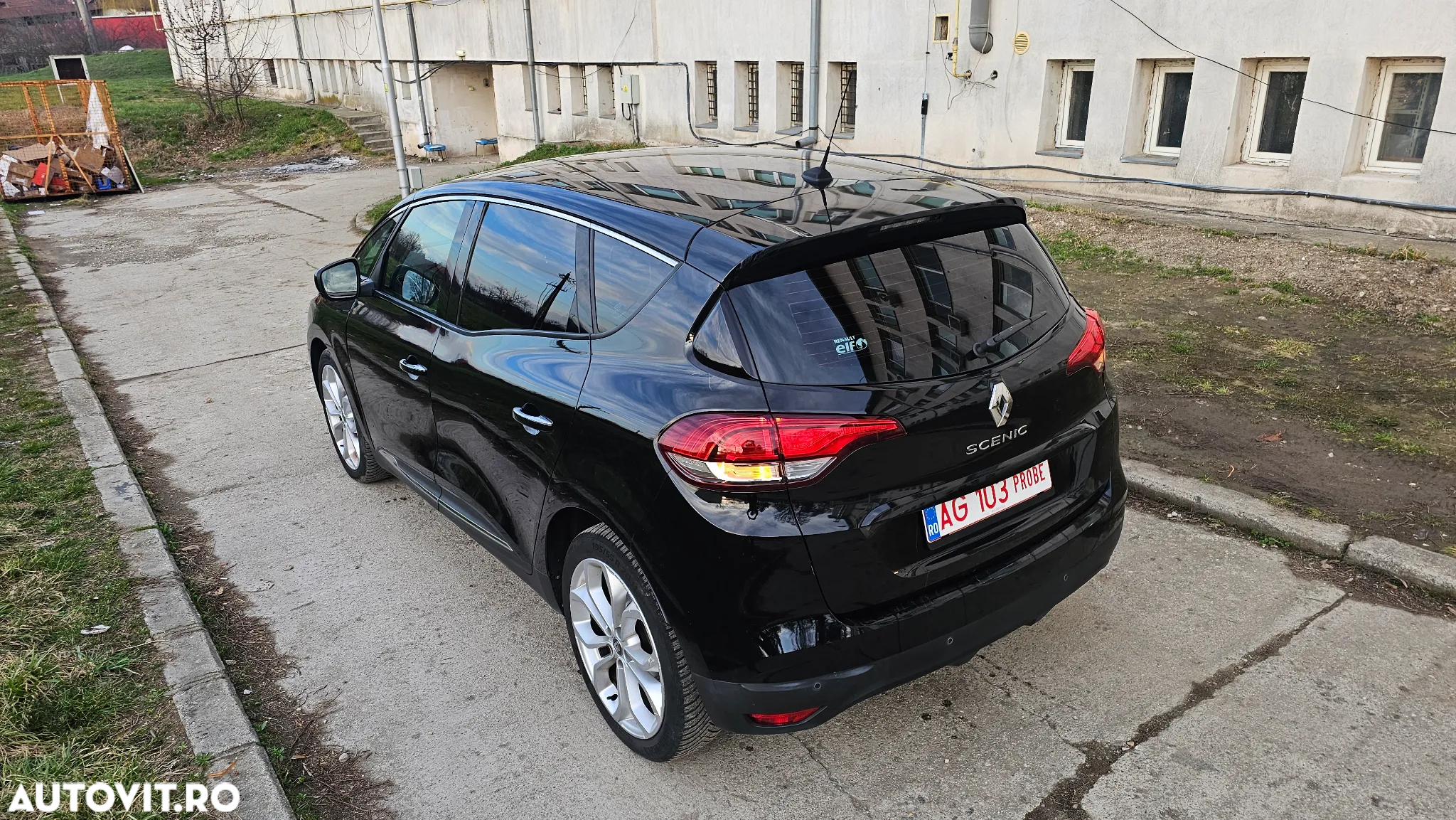 Renault Scenic ENERGY dCi 110 EDC Business - 17