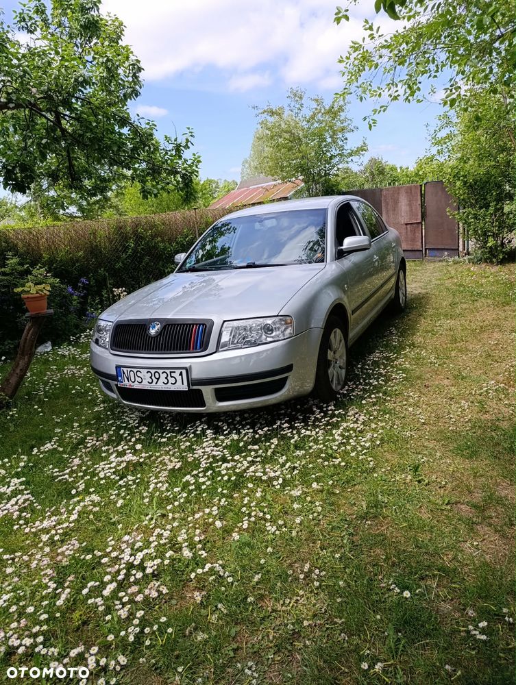Skoda Superb - 1