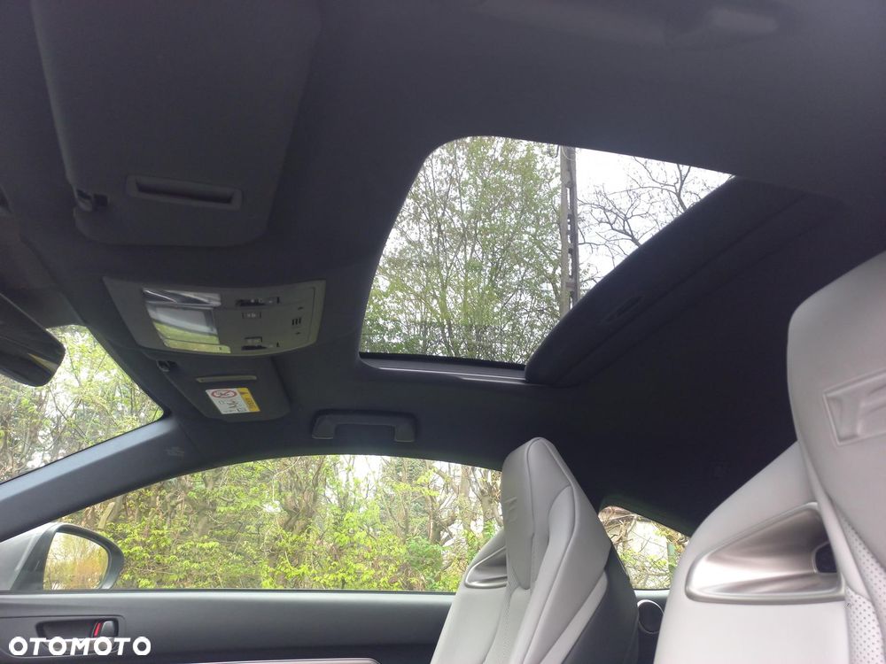 Lexus RC F Prestige - 10