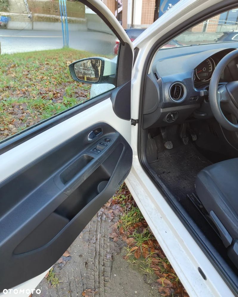 Volkswagen up! 1.0 move - 7