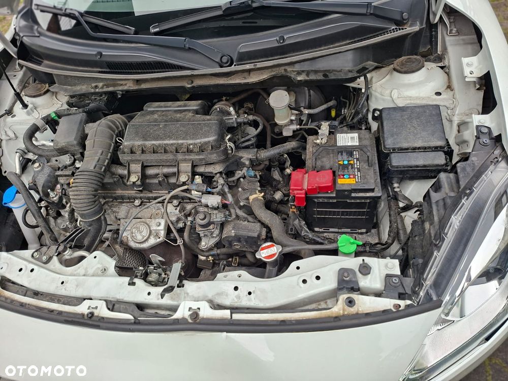 Suzuki Swift 1.2 Dualjet Hybrid Allgrip Comfort - 21