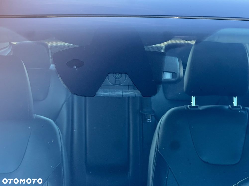 Ford Mondeo 2.0 Ti-VCT Titanium - 35