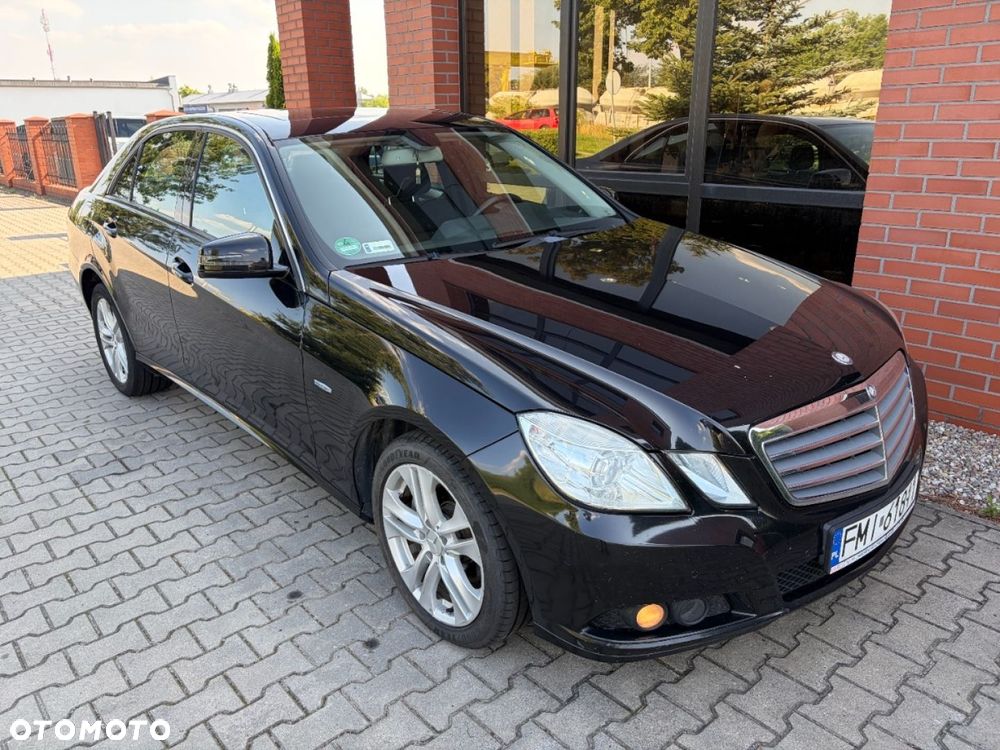 Mercedes-Benz Klasa E 200 CDI DPF BlueEFFICIENCY 7G-TRONIC - 2