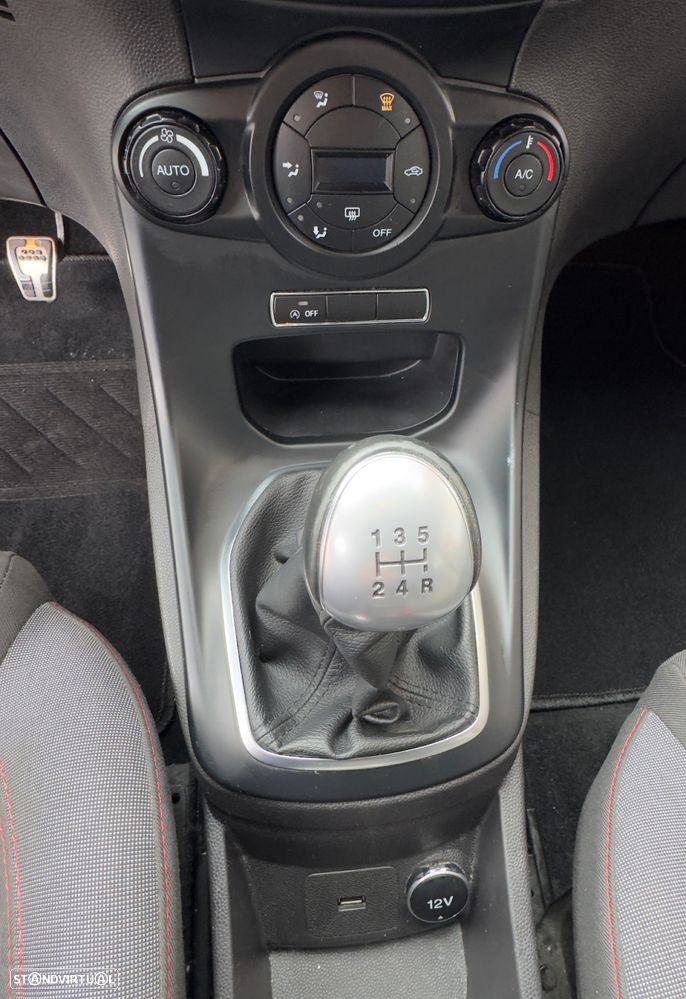 Ford Fiesta 1.0 T EcoBoost STLine - 9